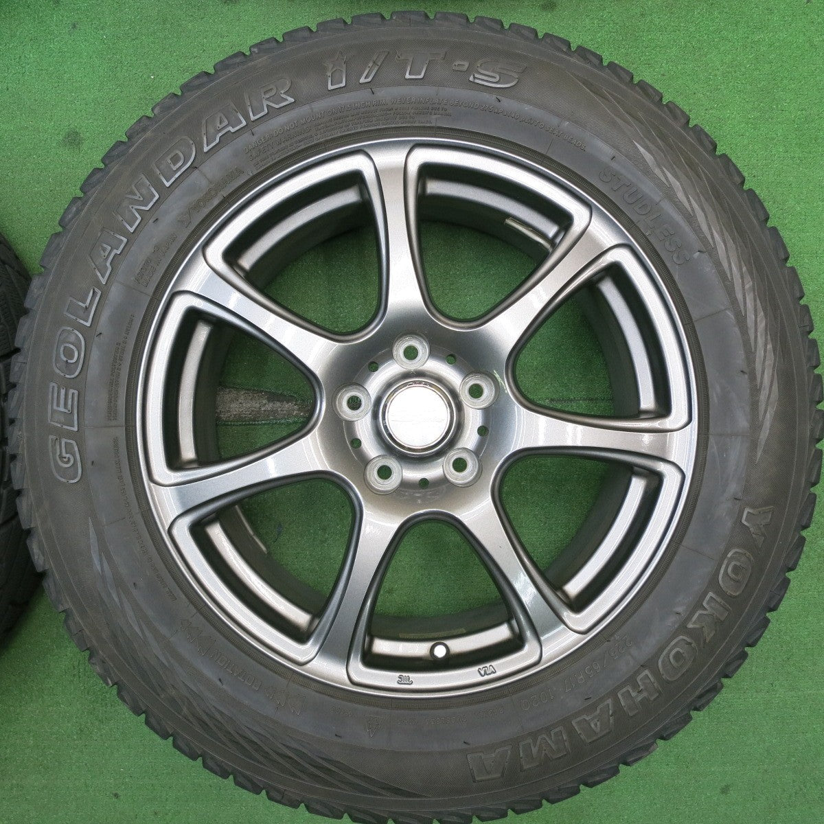 キレイ★スタッドレス 225/65R17 ヨコハマ ジオランダー i/T-S E sprine 17インチ PCD114.3/5H★5052008TNス