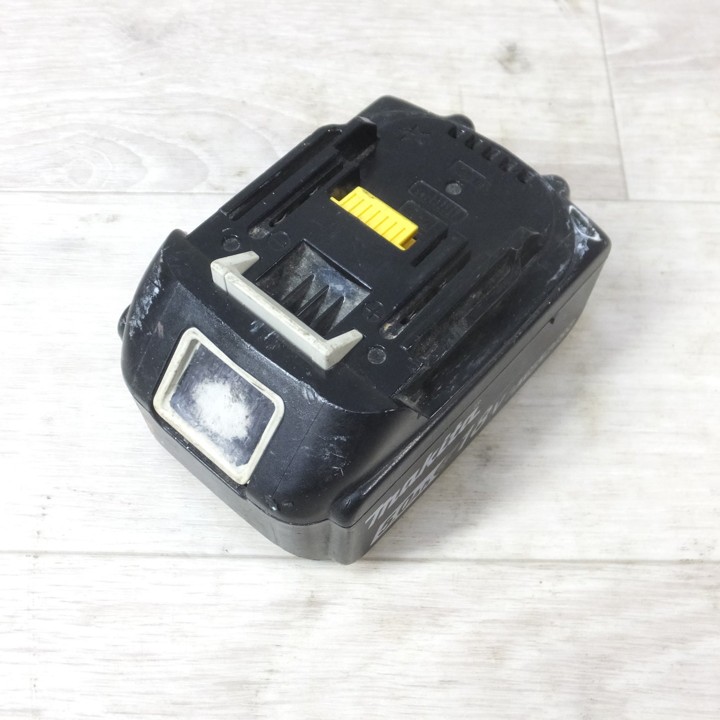 [送料無料] ◆makita マキタ Li-on リチウムイオンバッテリー BL1850B DC18V 5.0Ah 90Wh 電動工具◆