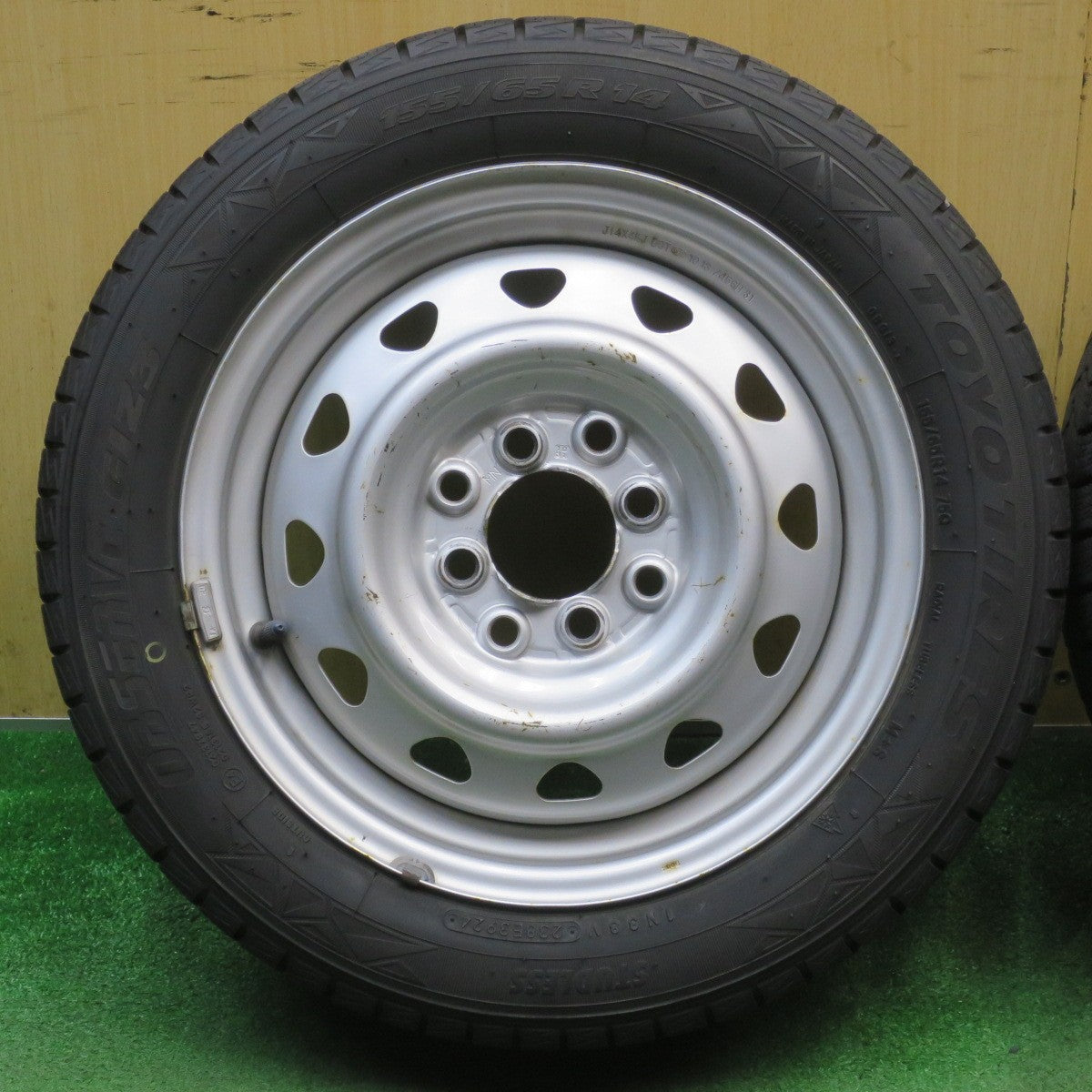 バリ溝！24年！9.5分以上★スタッドレス 155/65R14 トーヨー オブザーブ GIZ3 スチール ホイール 14インチ PCD100 114.3/4H マルチ★6051910NJス
