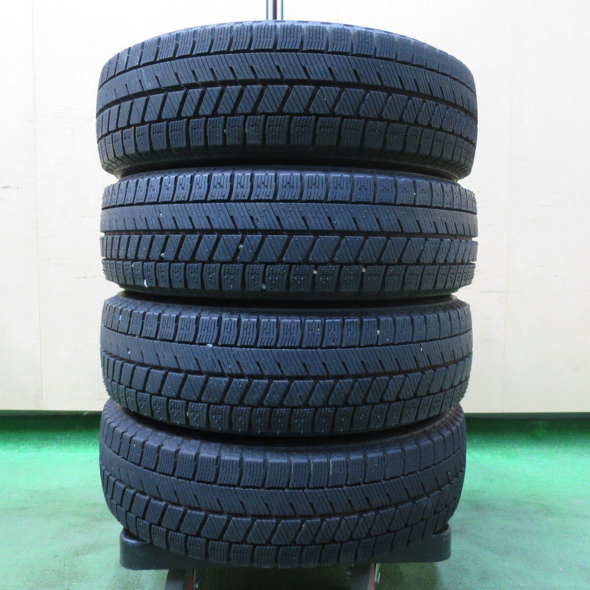 バリ溝！22年！ほぼ10分★スズキ ワゴンR 純正 155/65R14 スタッドレス ブリヂストン ブリザック VRX3 14インチ PCD100/4H★5011812イス
