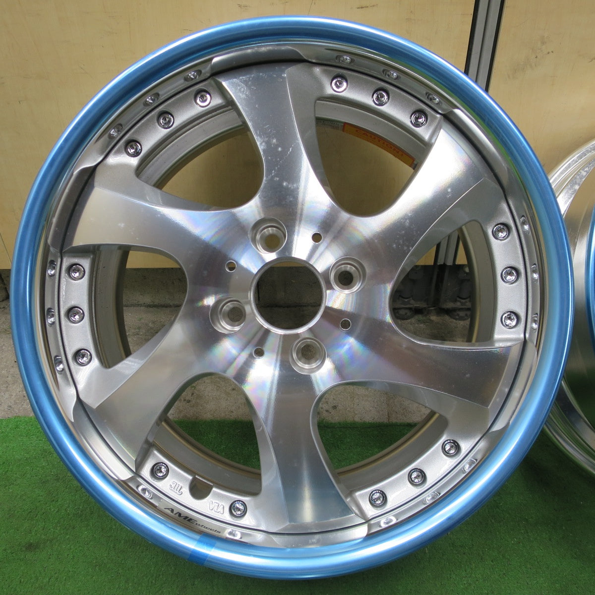 未使用！付属品付き★AME SHALLEN Windmuhle 16インチ シャレン ヴィンミューレ 16×7J PCD100/4H★6051002NGホ