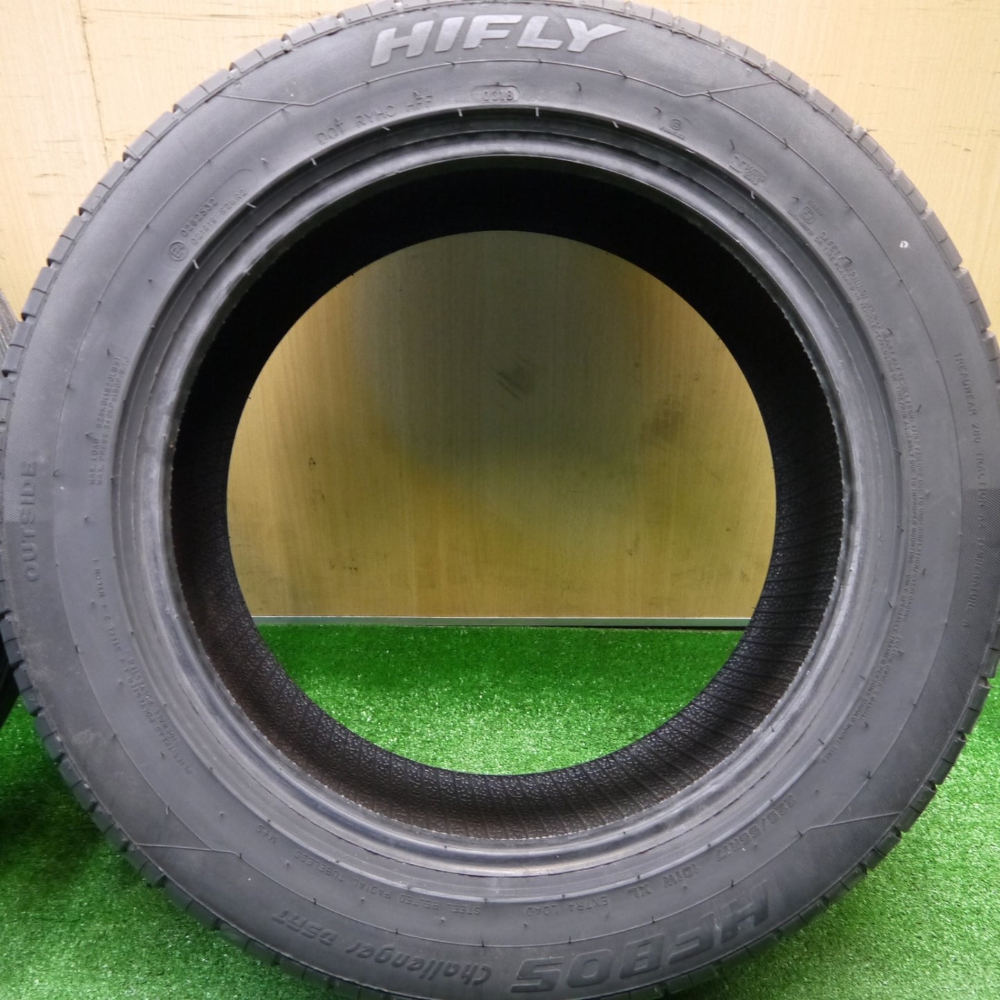 ほぼ未使用！2本★225/55R17 ハイフライ HF805 タイヤ 17インチ アルファード ヴェゼル アテンザ 等★5110410Hノタ