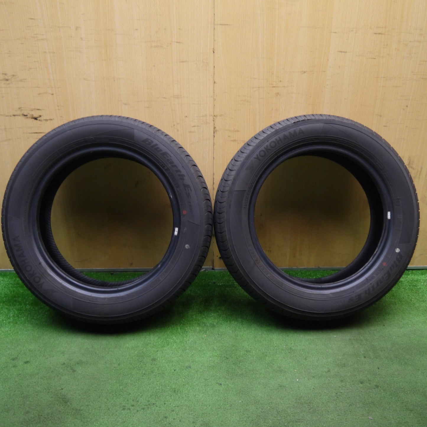 2本価格！23年★155/65R14 ヨコハマ BluEarth-ES ES32 タイヤ 14インチ 軽自動車 N-BOX タント ムーヴ 等★5062301KKノタ