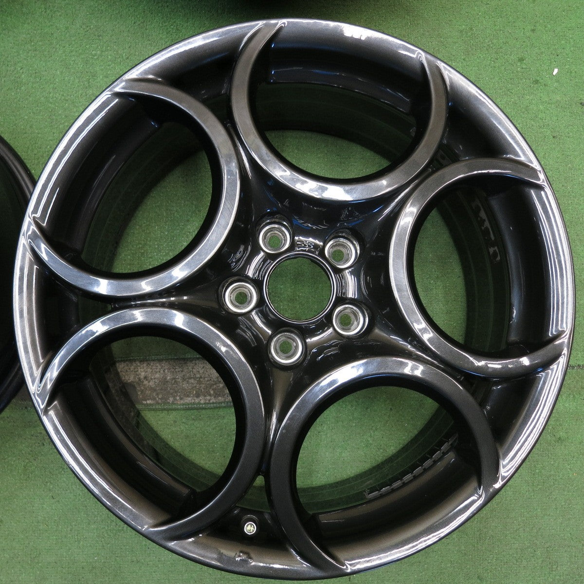 4本価格◎アルファロメオ ジュリエッタ 純正 ホイール 18インチ 18×7.5J PCD110/5H◎6080401KKホ