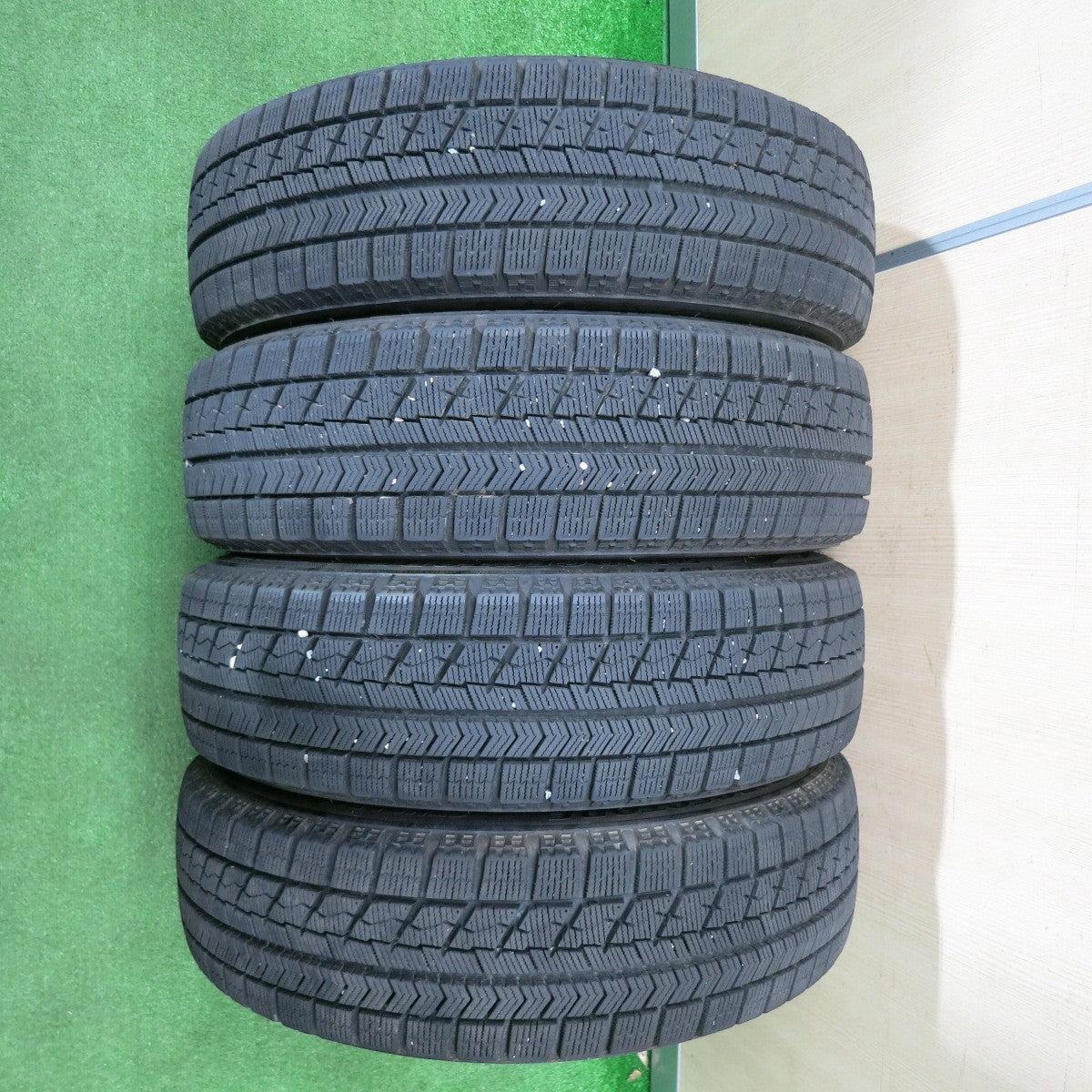 [送料無料] バリ溝！キレイ！8.5分★スタッドレス 155/65R14 ブリヂストン ブリザック VRX BALMINUM バルミナ 14インチ PCD100/4H★5010405NJス