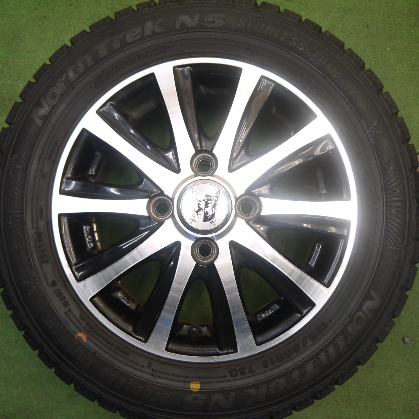 バリ溝！24年！9.5分以上◎スタッドレス 155/65R13 オートバックス ノーストレック N5 PRAUZER プラウザー 13インチ PCD100/4H◎6080706Hス