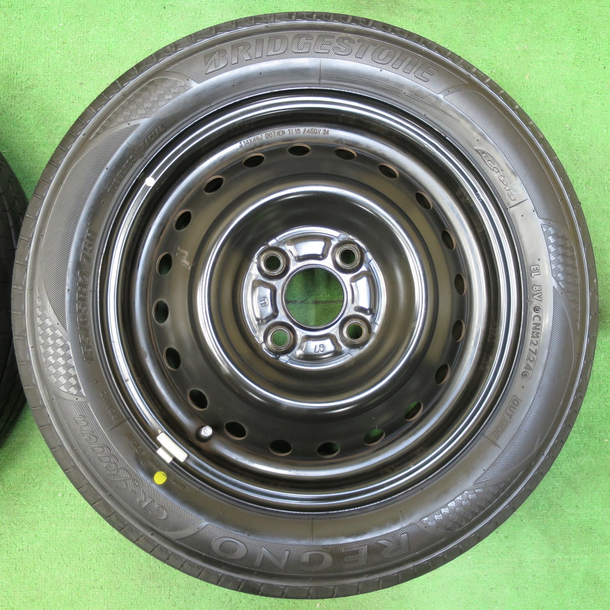 *送料無料* タイヤほぼ未使用！24年！キレイ★155/65R14 ブリヂストン レグノ GR-Leggera スチール ホイール 14インチ PCD100/4H★4082004イノ