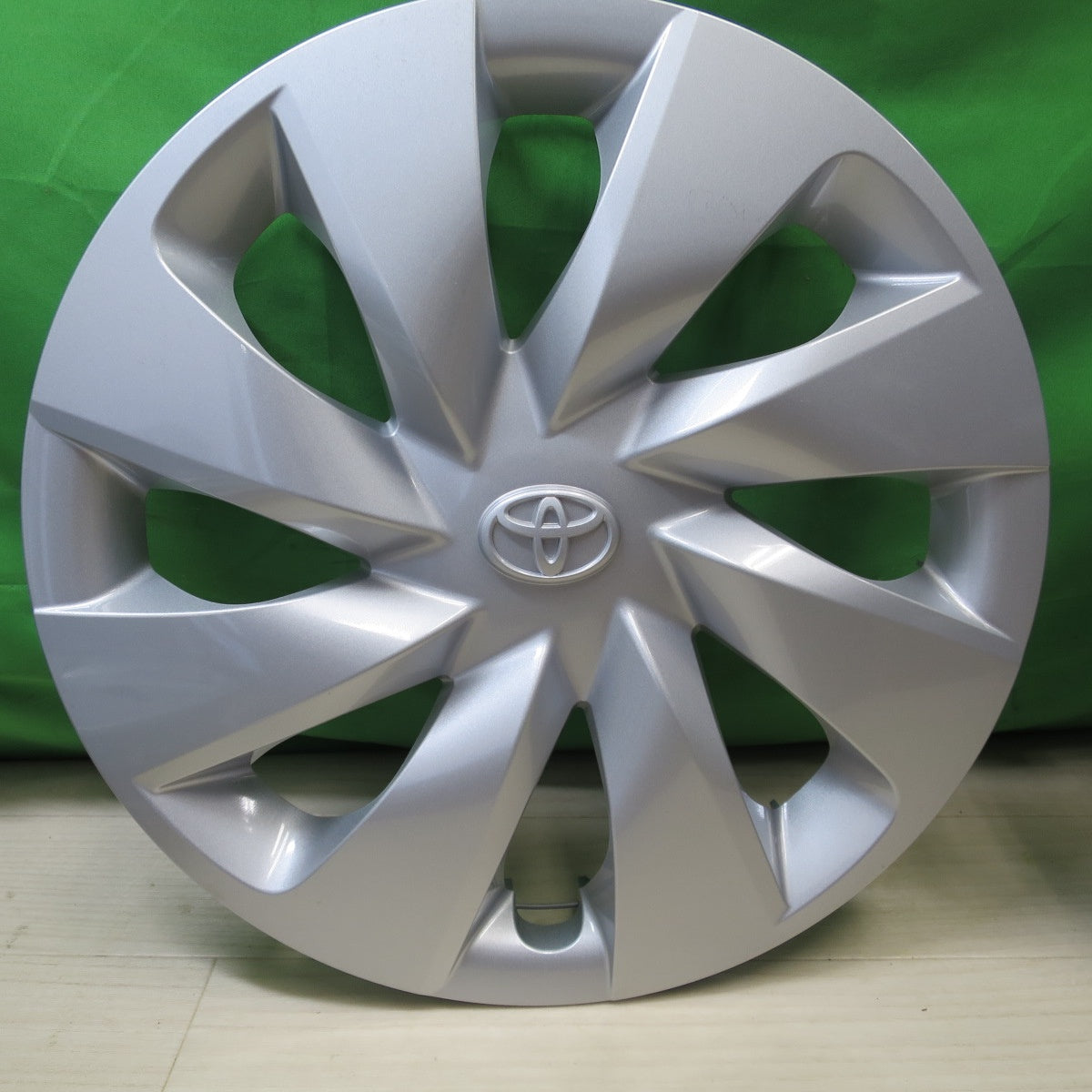 [送料無料] キレイ☆トヨタ ヴィッツ 純正 ホイール キャップ カバー 14インチ TOYOTA VITZ☆