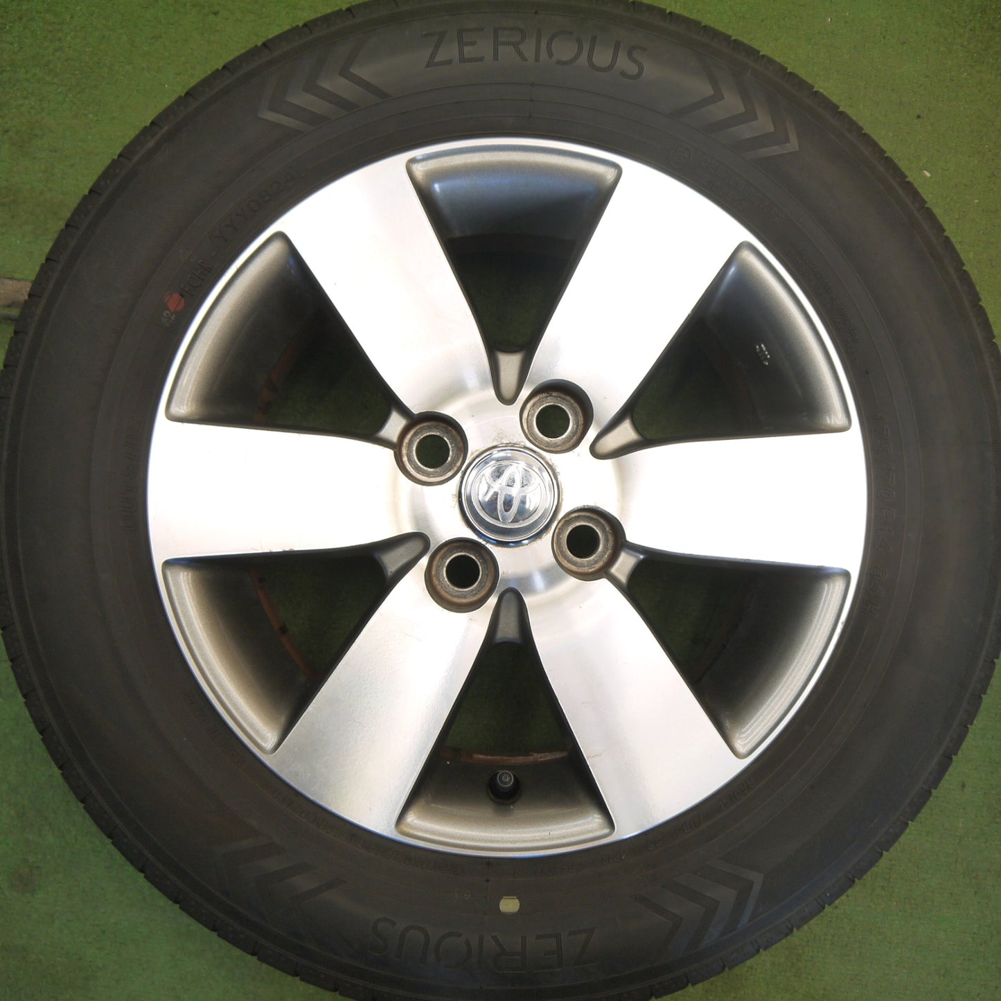 4本価格！24年★トヨタ ポルテ 純正 175/70R14 ゼリオズ ヨコハマ 14インチ PCD100/4H★6052005Hノ