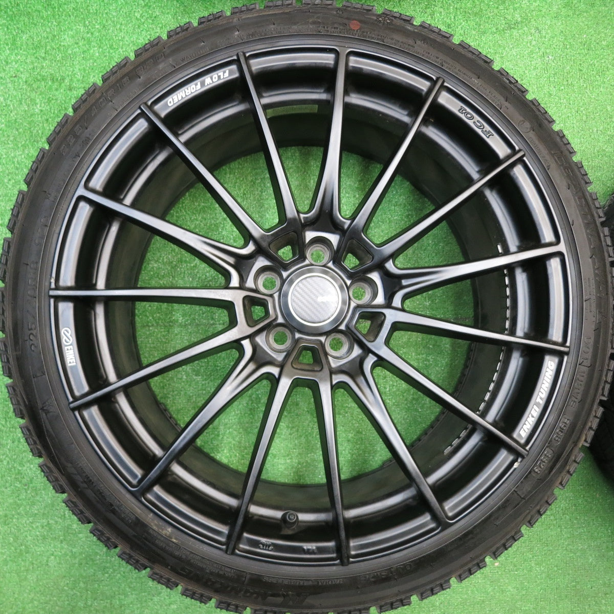 ほぼ未使用！23年★BRZ 86 等 ENKEI TUNING FC01 225/40R18 スタッドレス ナンカン アイス アクティバ AW-1 エンケイ 18インチ PCD100/5H★5110601HAス