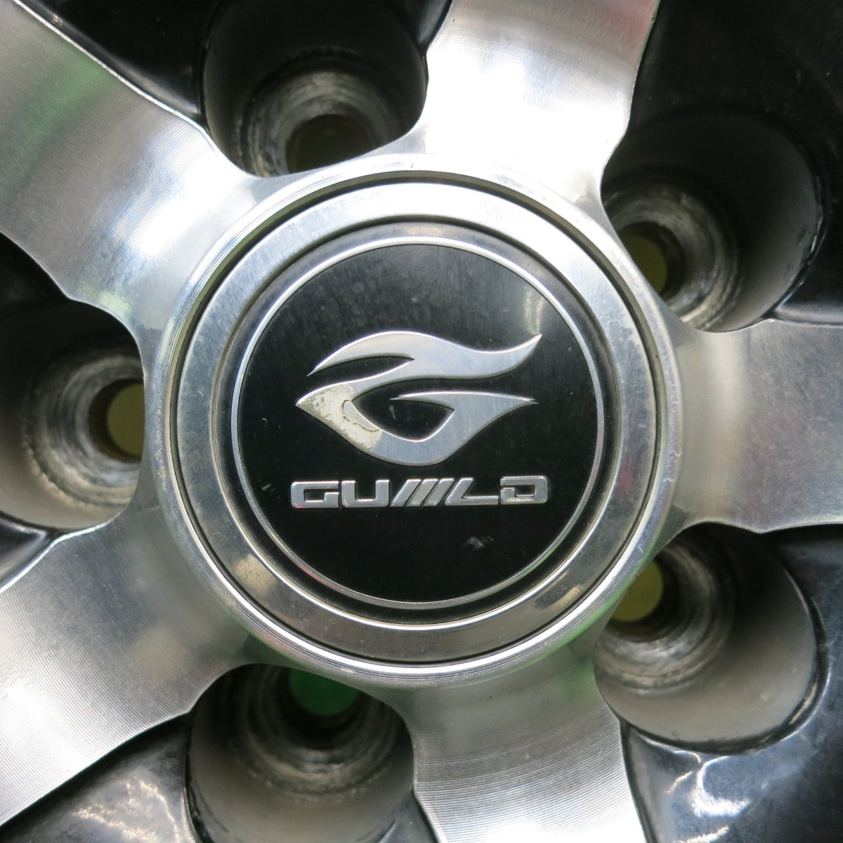 バリ溝！23年！9.5分★シエンタ 等 185/60R15 ブリヂストン エコピア NH200C Weds GUILD 15インチ PCD100/5H★5110620HAノ