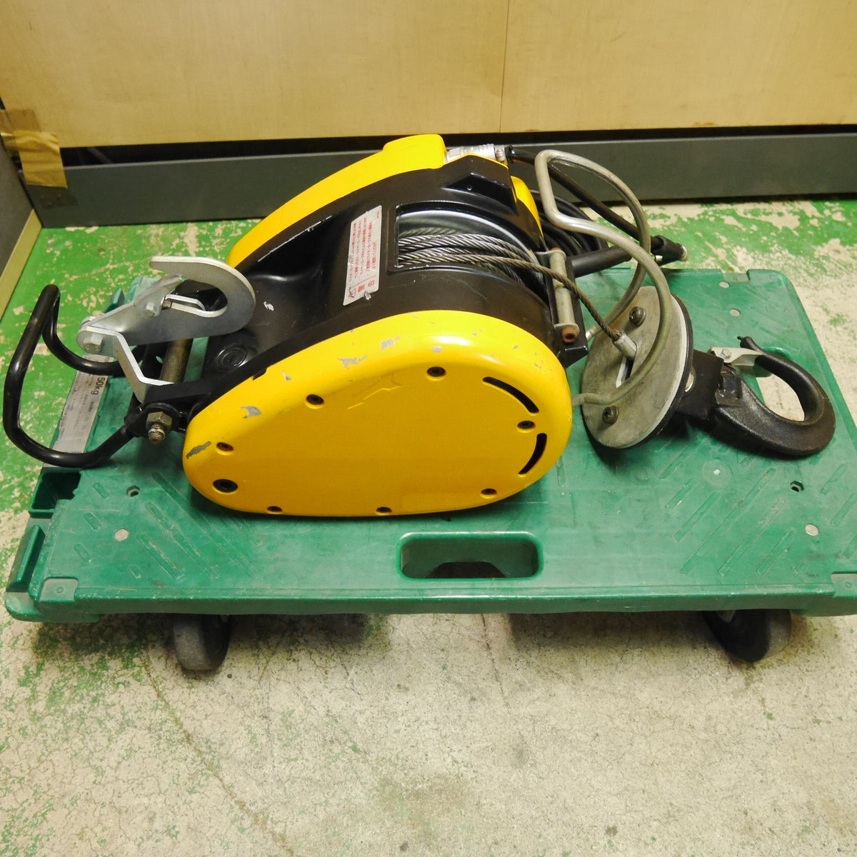 [送料無料] ☆RYOBI リョービ 電動 ウインチ WIM-125A 21m 工具 100V ウィンチ ホイスト 荷揚げ 荷上げ☆