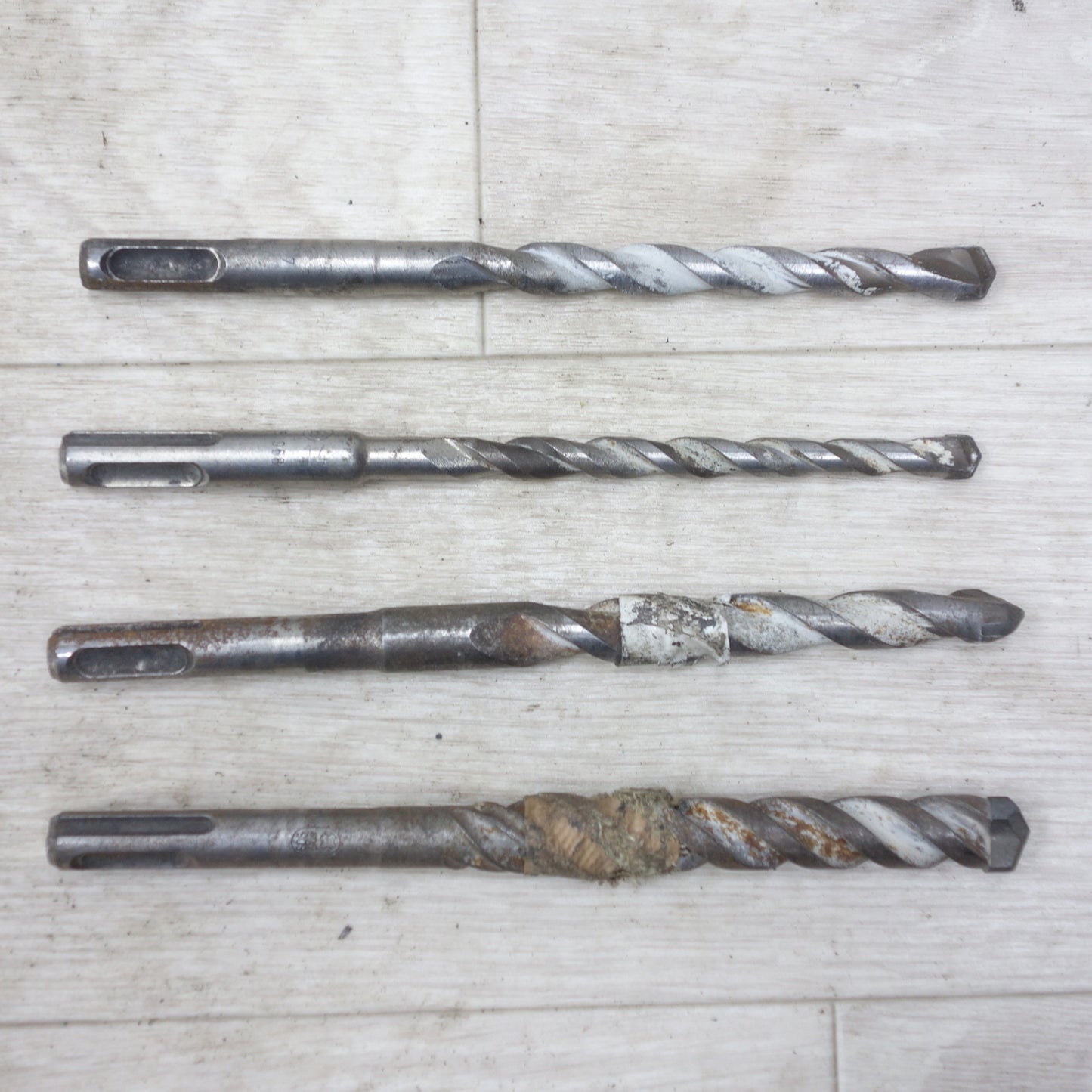 [送料無料] 付属品付き◆日立 24mm ロータリ ハンマドリル DH24PA 電動 工具 ハンマードリル コンクリート 24mm 鉄工 13mm コード式 HITACHI 100V◆