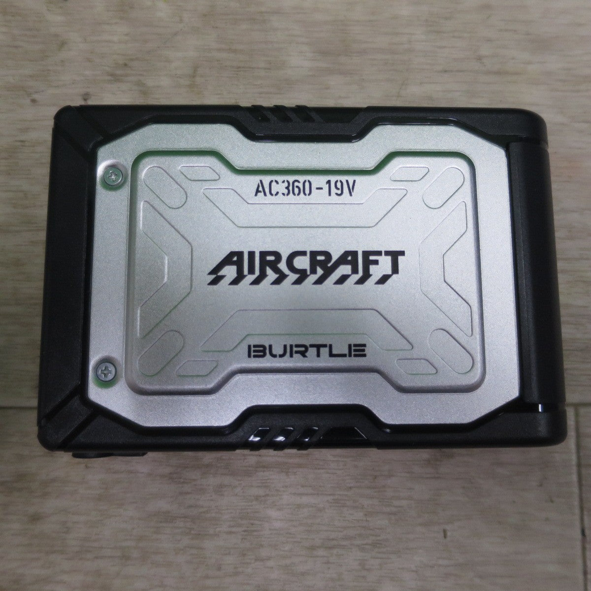 [送料無料] キレイ☆バートル エアークラフト 空調服 ファン + バッテリ + ベスト ミルスグリーン XLサイズ AC370/371 AC360-19V AC1154 BURTLE☆