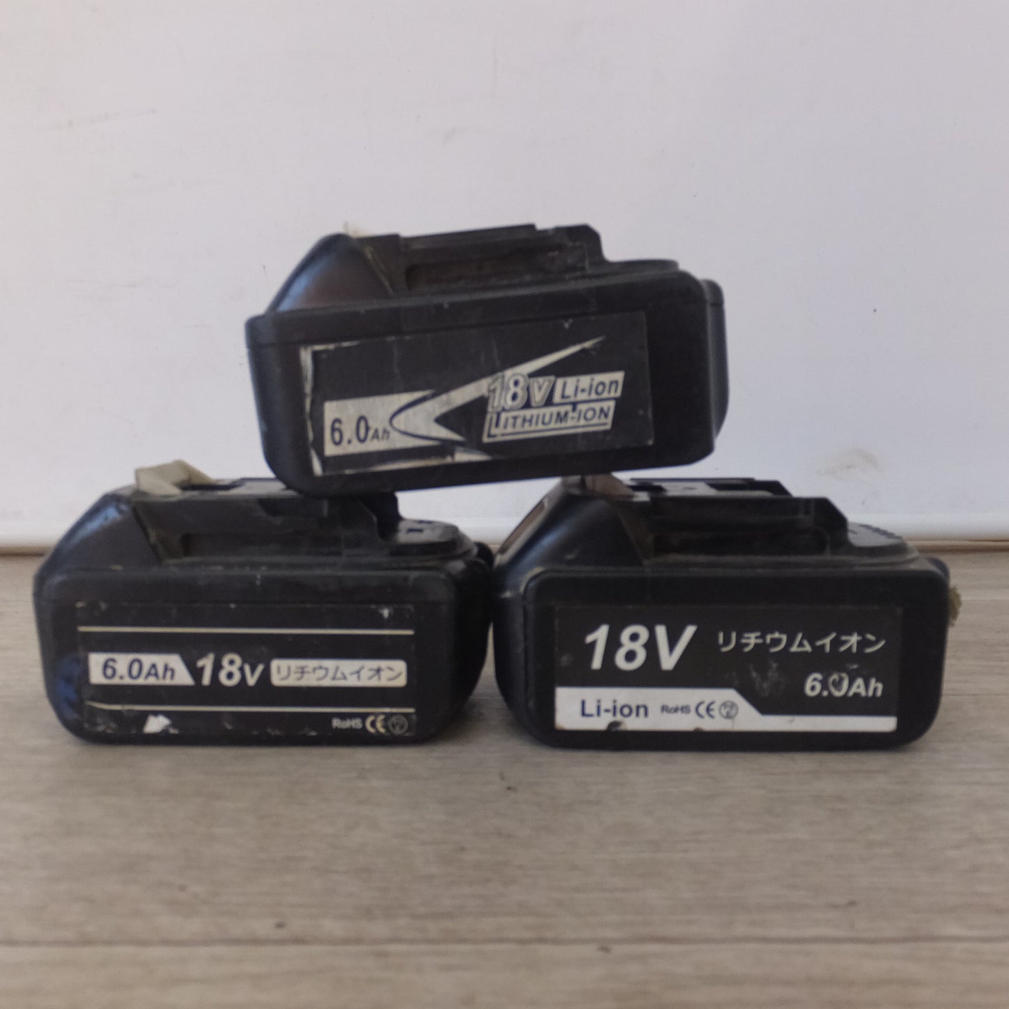 [送料無料] ★RUIWANG 互換 リチウムイオン充電池 BL1860B　RECHARGEABLE LITHIUM ION BATTERY BL1860B BL18　3点 セット★