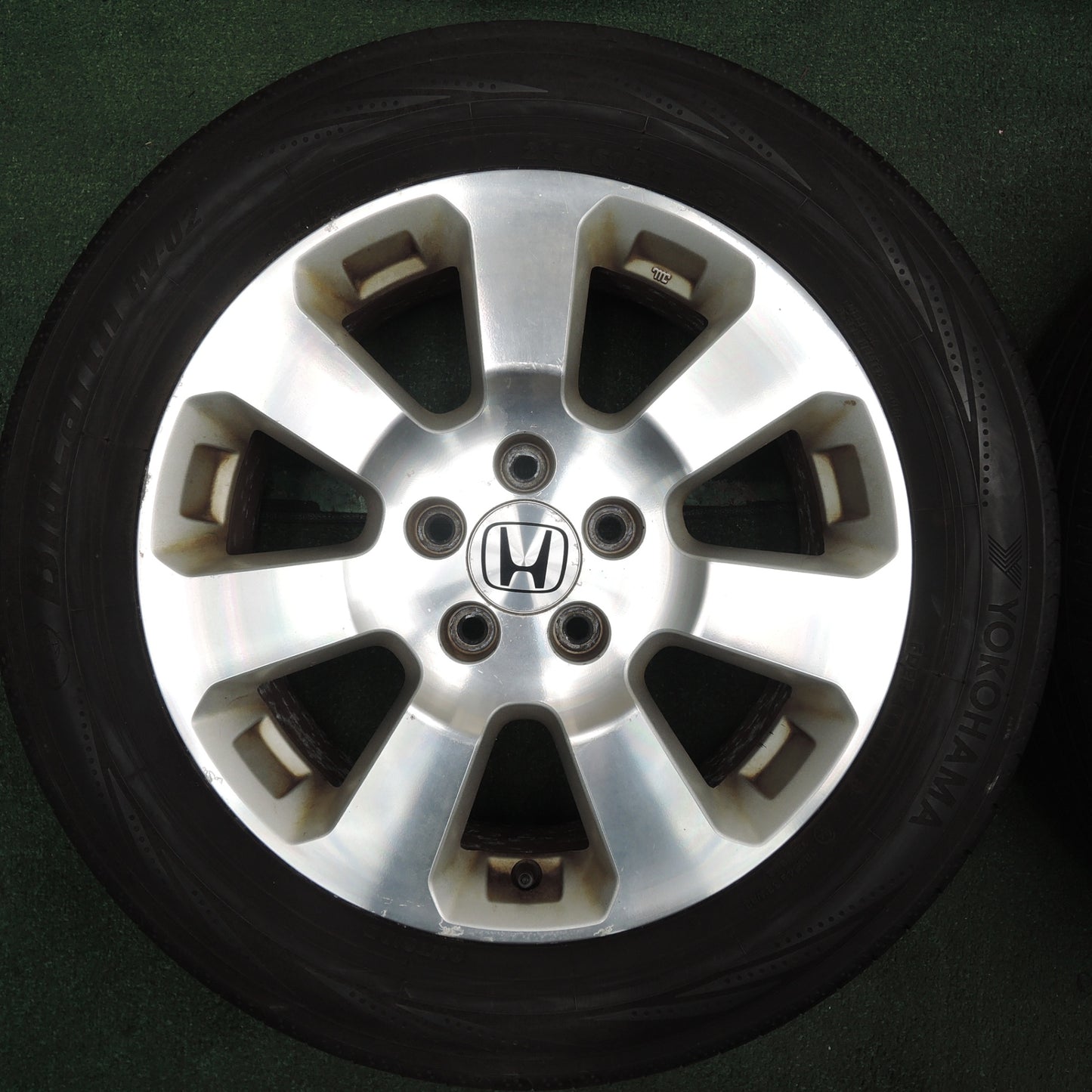 *送料無料* 4本価格★ホンダ RT3 クロスロード 純正 215/60R17 ヨコハマ ブルーアース RV-02 17インチ PCD114.3/5H★4031804TNノ