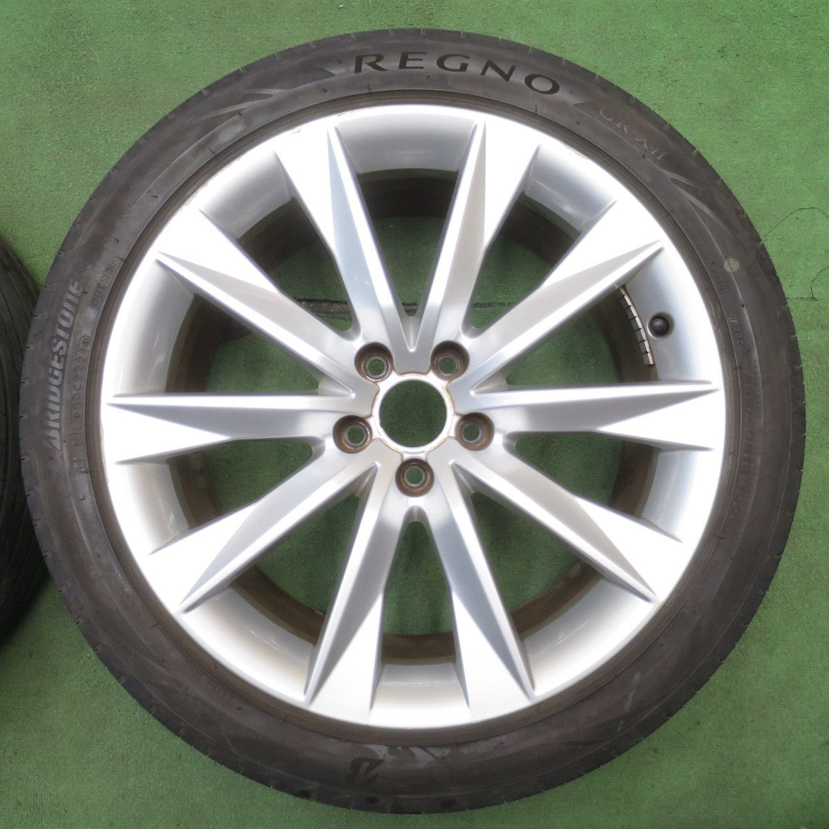 バリ溝！8.5分◎アウディ A7 純正 255/40R19 ブリヂストン レグノ GR-X2 19インチ PCD112/5H◎6072901NJノ