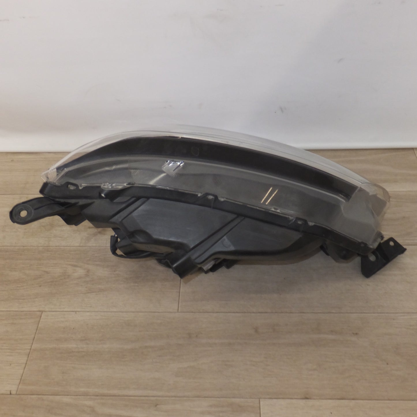 [送料無料] ★トヨタ TOYOTA 純正 タンクカスタム M900A LEDヘッドライト STANLEY W3917 左★