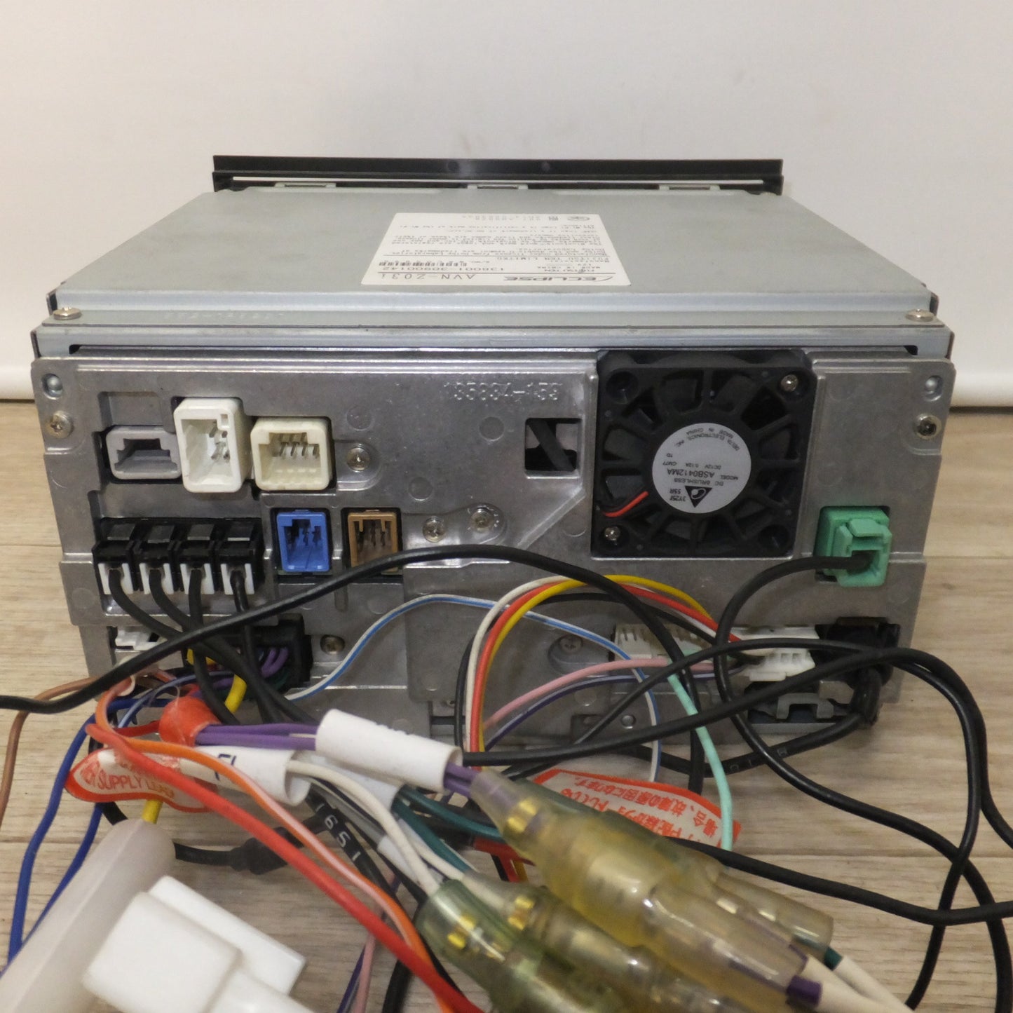 [送料無料] ★富士通テン イクリプス ECLIPSE メモリーナビゲーション AVN-Z03i[98]★