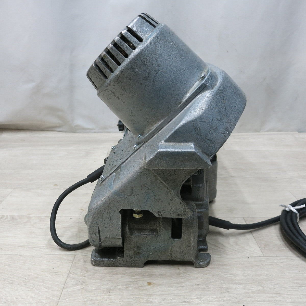 [送料無料] ◆新ダイワ ロータリー バンドソー 帯鋸切断機  平バイス タイプ 100V RB120FV shindaiwa やまびこ◆