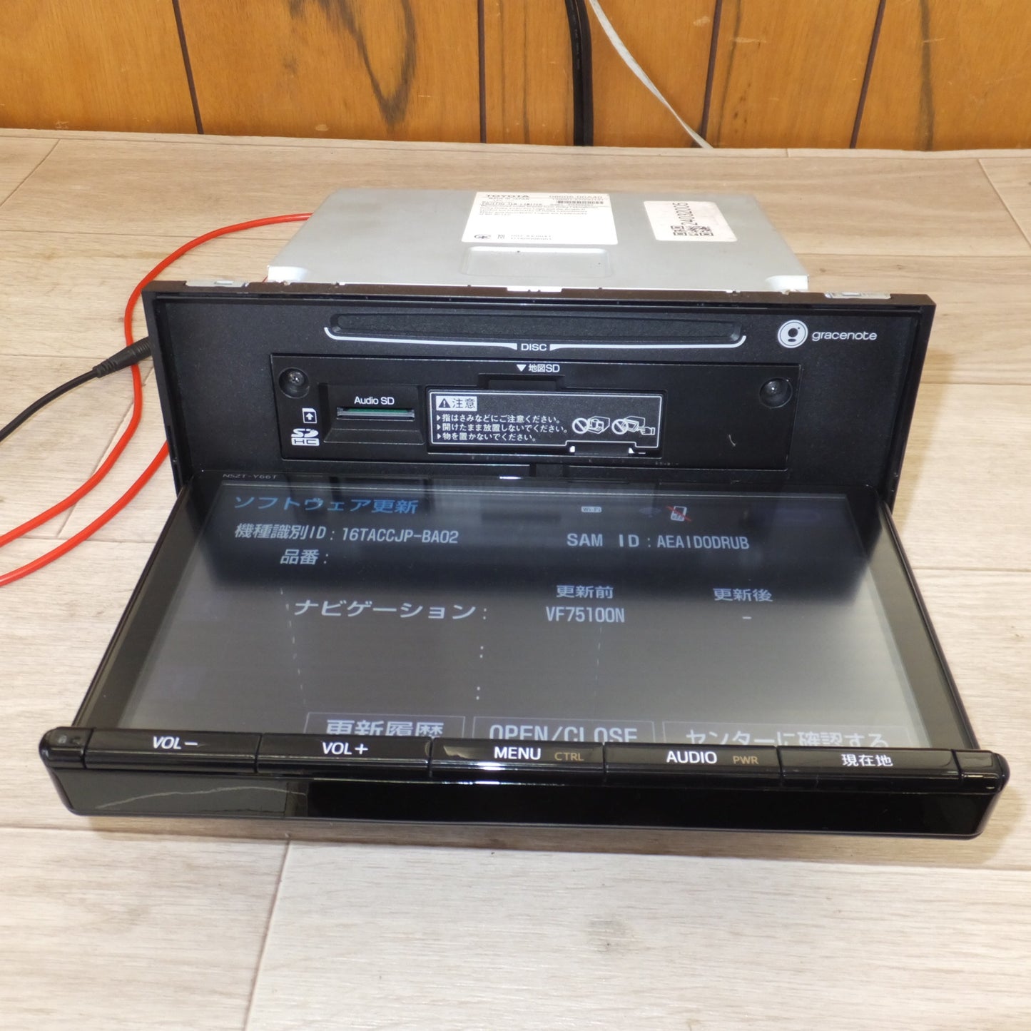 [送料無料] ジャンク★富士通テン製 トヨタ TOYOTA 純正 SDナビゲーション 08605-00A40 NSZT-Y66T★