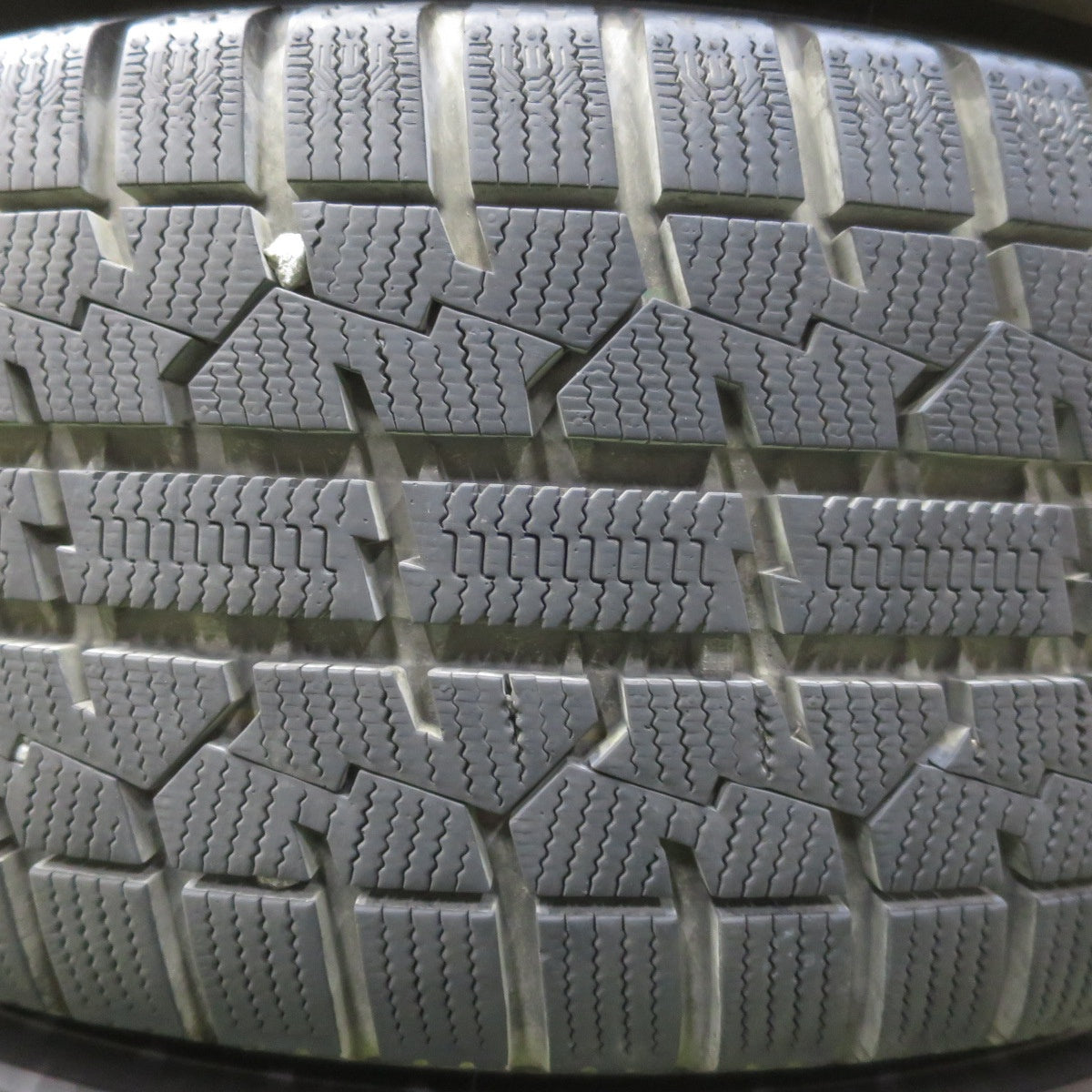 バリ溝！22年！9.5分以上◎スバル インプレッサ スポーツ 純正 205/55R16 スタッドレス トーヨー オブザーブ ガリット GIZ 16インチ PCD100/5H◎6082403イス