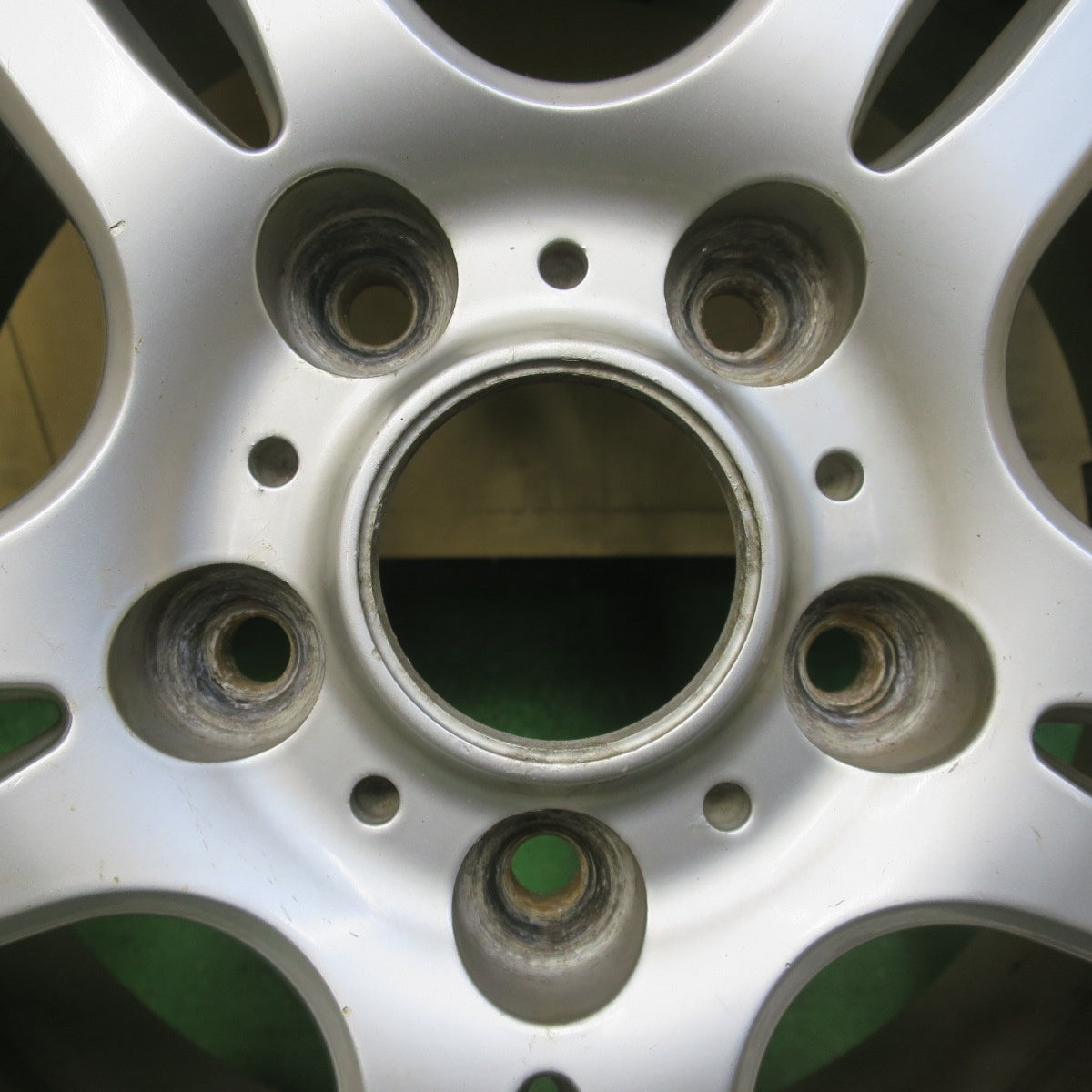 バリ溝！24年！9分◎スタッドレス 195/65R15 トーヨー オブザーブ GIZ3 社外 アルミ 15インチ PCD114.3/5H◎6062702イス