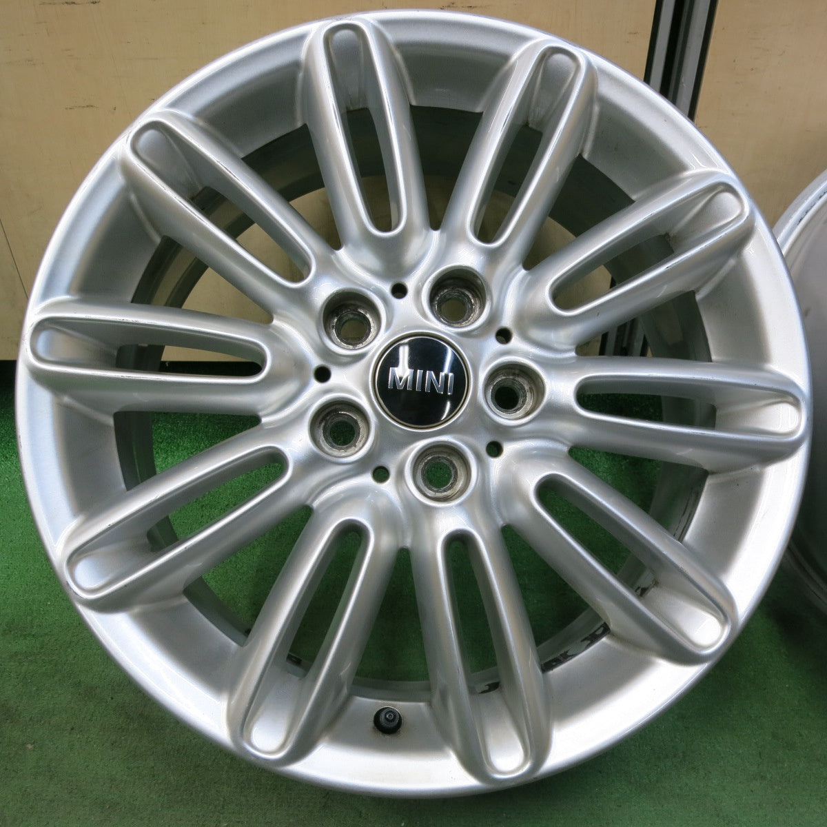 送料無料] 4本価格☆BMW MINI F55 F56 ミニ クーパーS 純正 ホイール