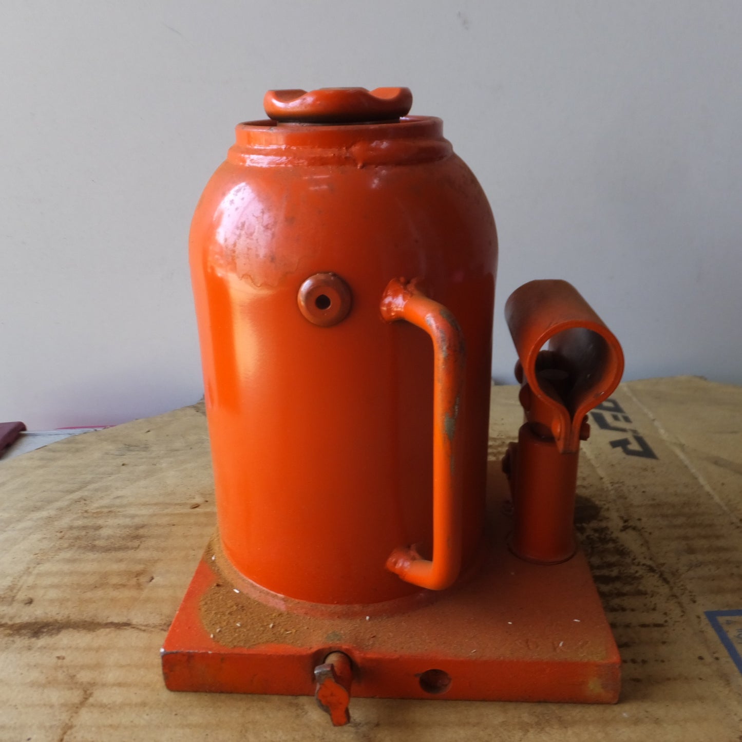 [送料無料] ◆マサダ 油圧ジャッキ HPD-10-2 工具 10TON 10ton 10トン 10000kg 油圧式 オイル だるま ダルマ 車載 自動車 点検 整備(10)◆