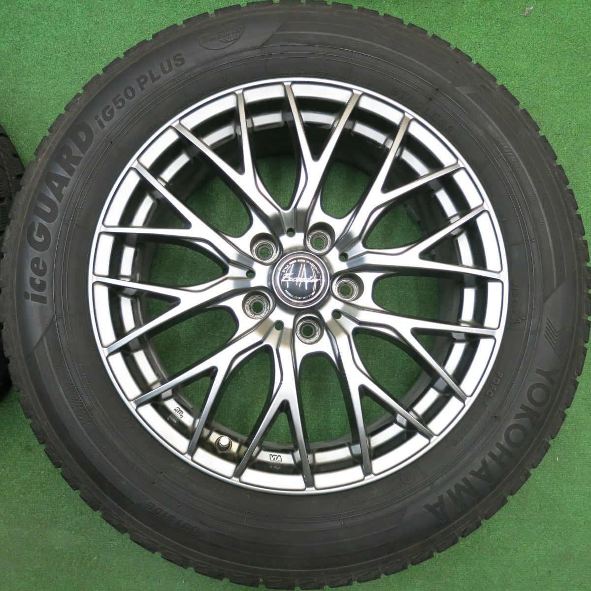 バリ溝！キレイ！9分★スタッドレス 225/60R17 ヨコハマ アイスガード iG50 プラス Exceeder エクシーダー 17インチ PCD114.3/5H★5113018HAス