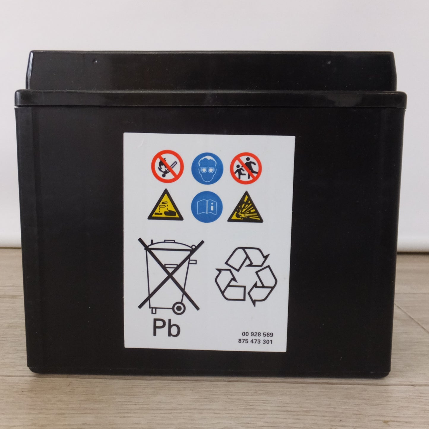 [送料無料] 未使用★VARTA 二輪車用バッテリー YTX12-BS　ホンダ カワサキ ヤマハ　510 012 009 12V 10Ah 90A★