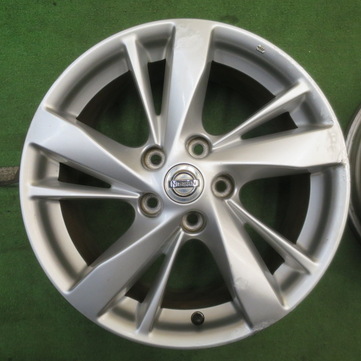 4本価格★日産 L33 ティアナ 純正 ホイール 17インチ 17×7.5J TEANA PCD114.3/5H★6070804NJホ