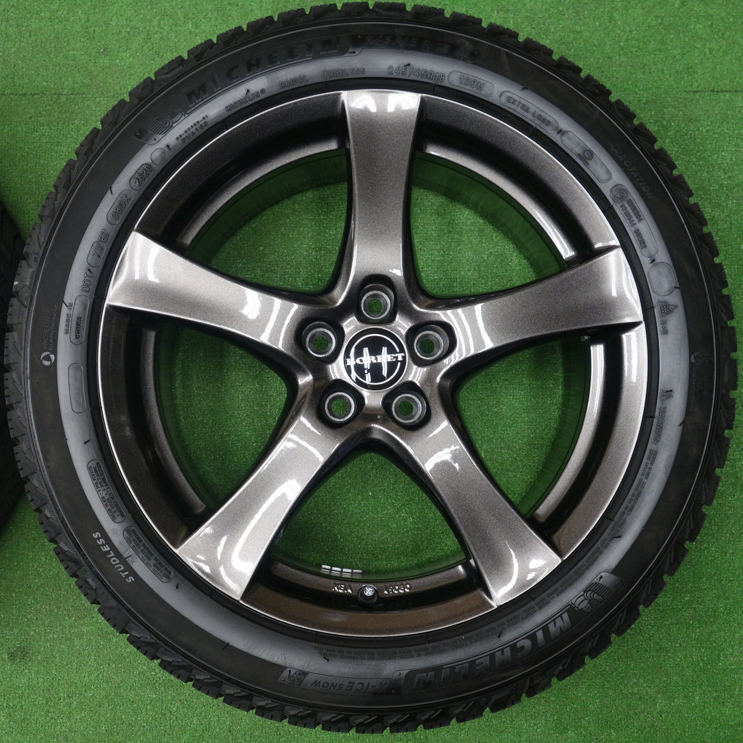バリ溝！キレイ！9.5分★ボルボ 等 BORBET typeF 245/45R18 スタッドレス ミシュラン X-ICE SNOW ボルベット タイプF 18インチ PCD108/5H★6032101KTス