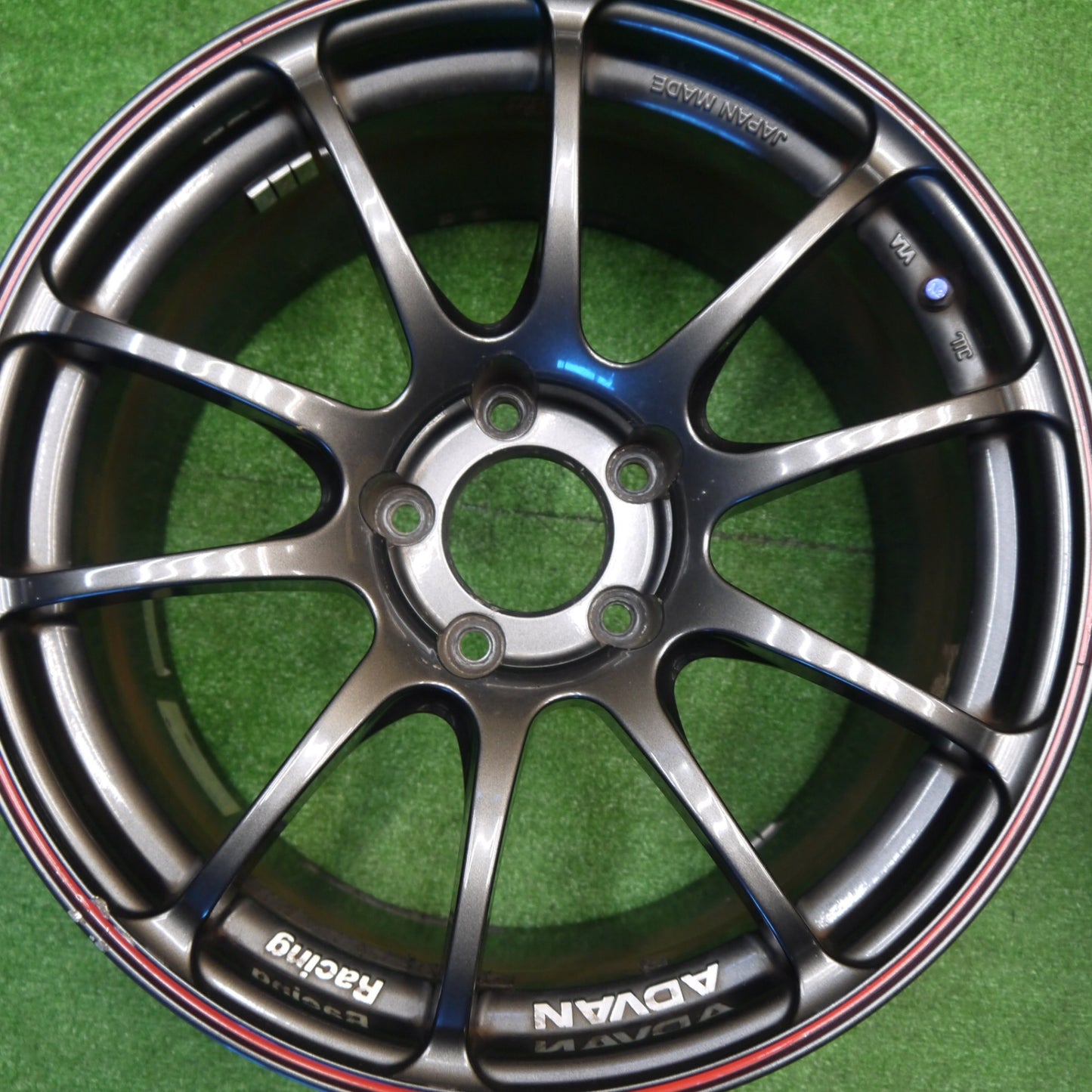 リムステッカー付き★ADVAN Racing RZ 17インチ ホイール 17×9J アドバン レーシング PCD114.3/5H★5102903Hホ