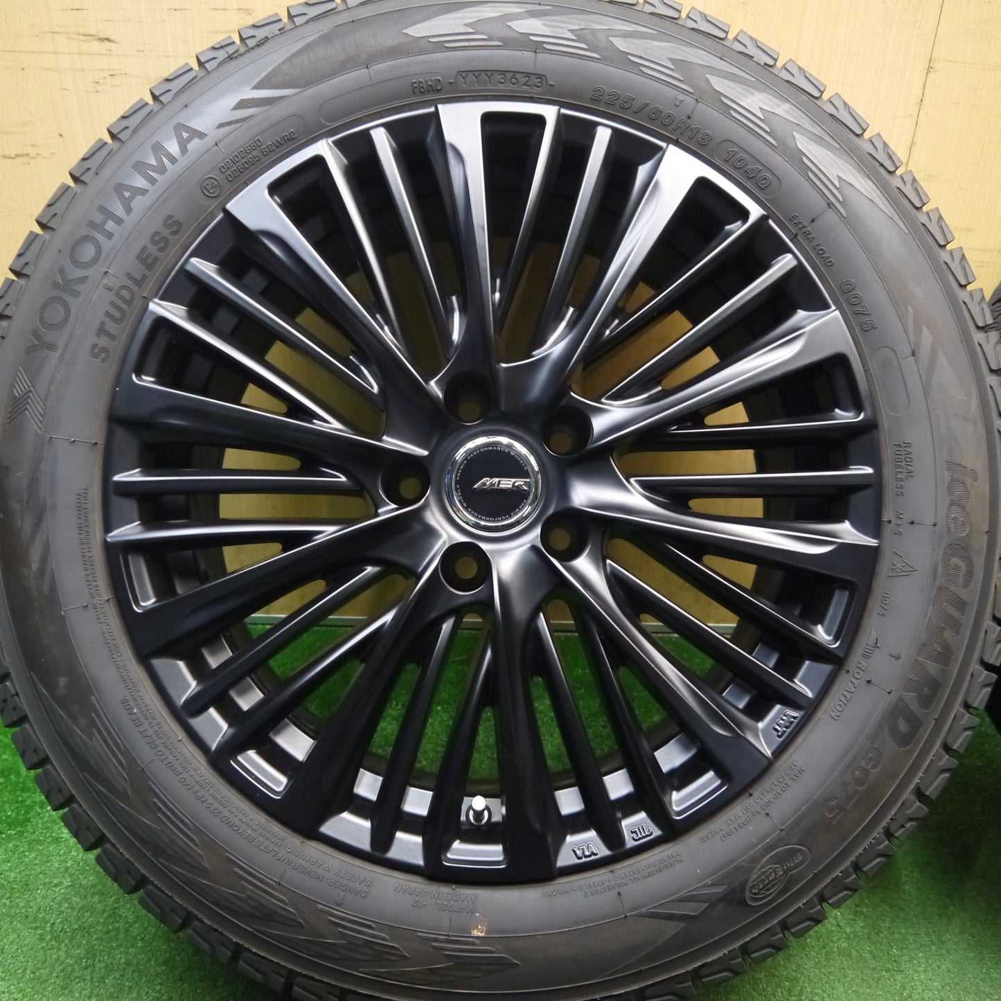 バリ溝！23年！キレイ！9.5分★LEHRMEISTER PREMIX MER-X 225/60R18 スタッドレス ヨコハマ アイスガード G075 レアマイスター プレミックス 18インチ PCD114.3/5H★6012105Hス