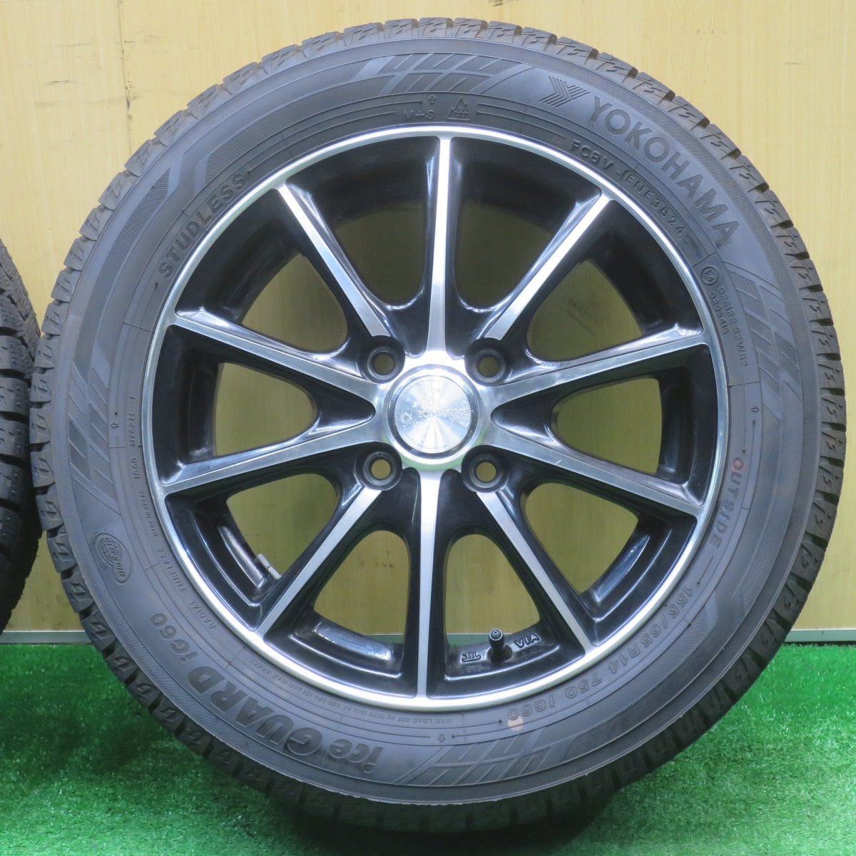 ほぼ未使用！24年！キレイ★スタッドレス 155/65R14 ヨコハマ アイスガード iG60 ECO FORME CRS15 エコフォルム 14インチ PCD100/4H★5111105NJス