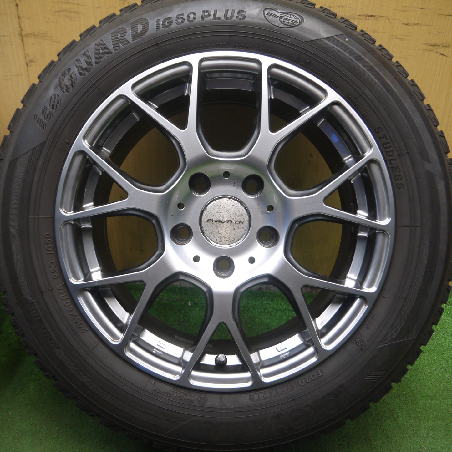 [送料無料] バリ溝！9分★BMW MINI 等 ユーロテック 205/60R16 スタッドレス ヨコハマ アイスガード IG50 プラス PCD120/5H★4030103Hｽ