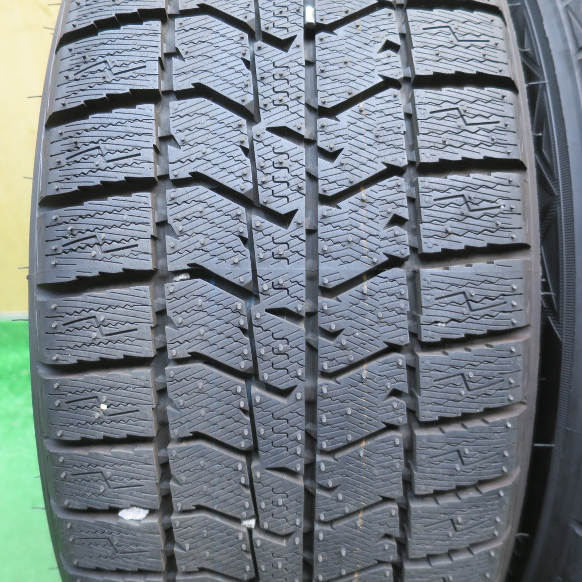 ほぼ未使用！25年！キレイ◎LOXARNY SPORT 195/50R16 スタッドレス トーヨー オブザーブ GIZ3 ロクサーニ スポーツ 16インチ PCD114.3/5H◎6072102NJス