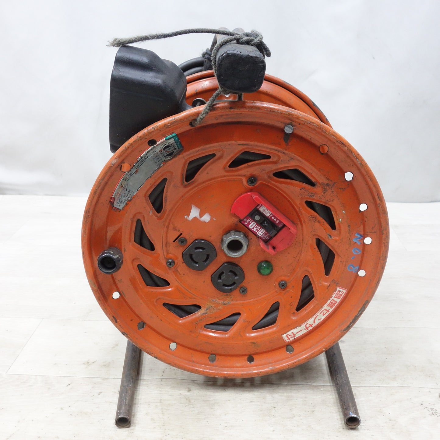 [送料無料] ◆日動 びっくリール 30m RND-EB30S コードリール 電工 ドラム 屋内用 オレンジ 100V◆