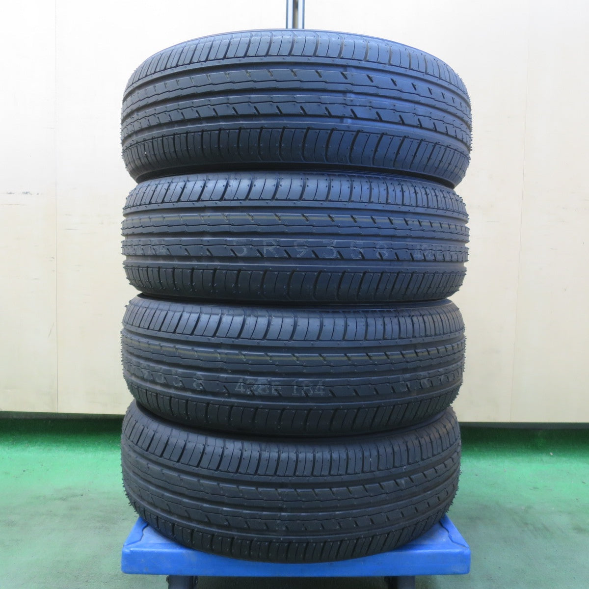 新車外し！26年★165/55R15 ヨコハマ BluEarth-ES ES32 タイヤ 15インチ デイズ スペーシア N-BOX ekクロス タント 等★6061009イノタ