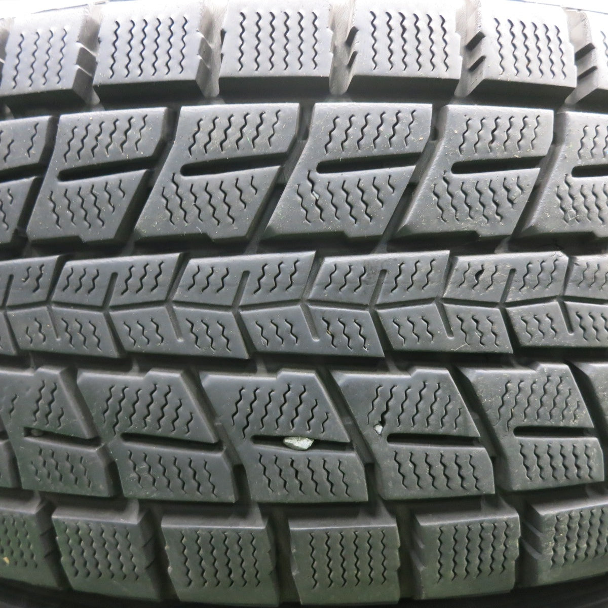 *送料無料* バリ溝！9分★スバル フォレスター 純正 225/60R17 スタッドレス ダンロップ ウインターマックス SJ8 17インチ PCD100/5H★4051706HAス