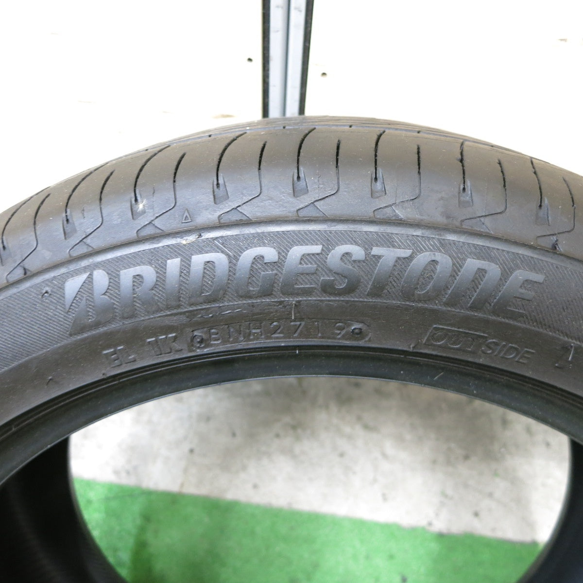 バリ溝！9.5分！1本★245/45R18 ブリヂストン レグノ GR-X2 タイヤ 18インチ スカイライン BMW 5シリーズ 6シリーズ 等★6010501ナノタ