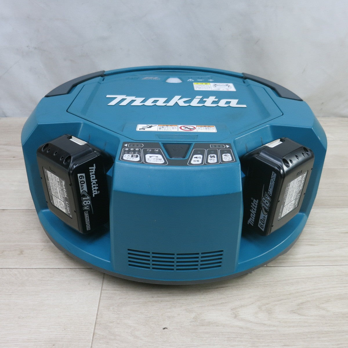 [送料無料] 付属品付き！バッテリー2個◆マキタ ロボット クリーナー RC200D 業務用 掃除機 18V 2口 急速 充電器 DC18RD makita◆