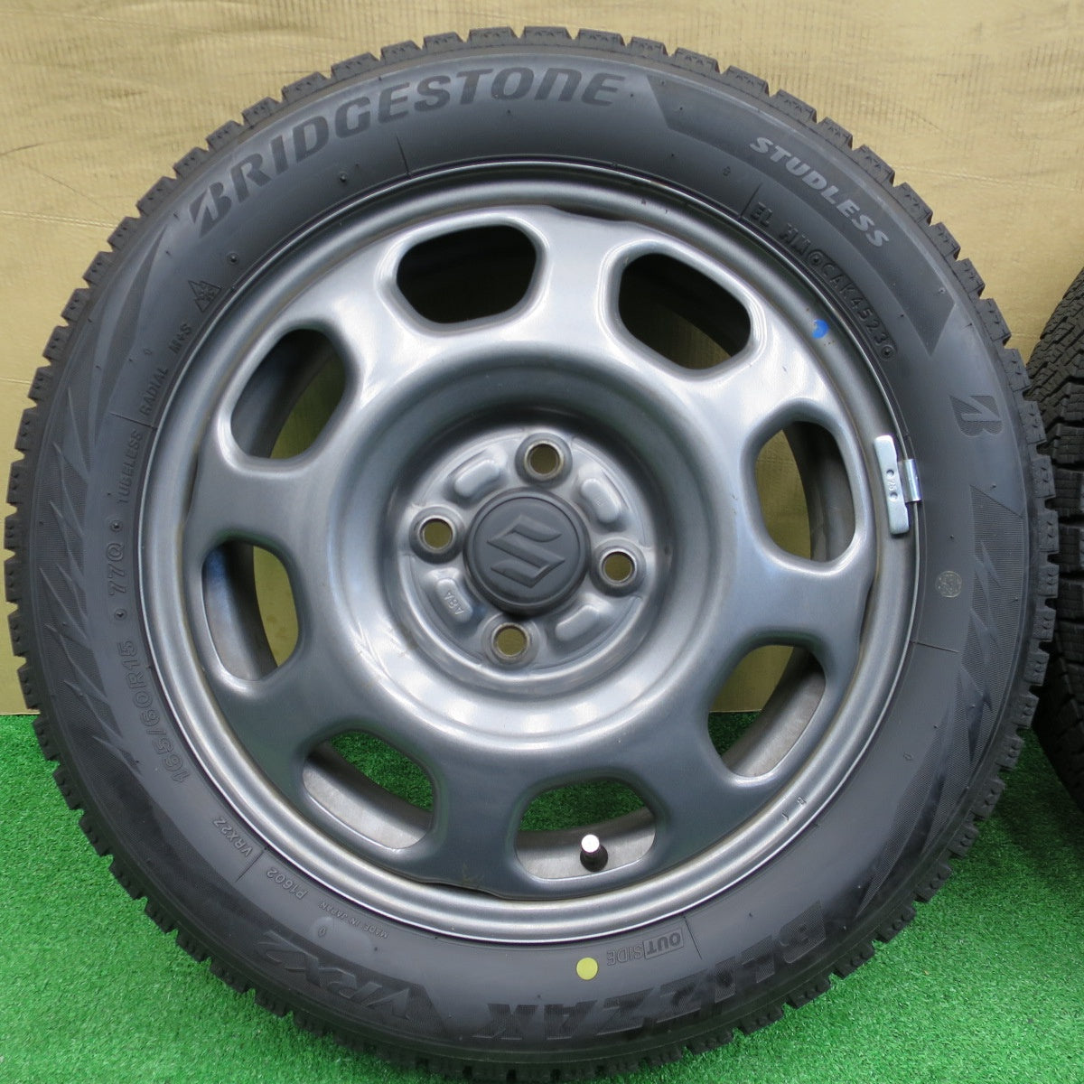 バリ溝！23年！9分★スズキ ハスラー 純正 スチール 165/60R15 スタッドレス ブリヂストン ブリザック VRX2 15インチ PCD100/4H★5122103NKス