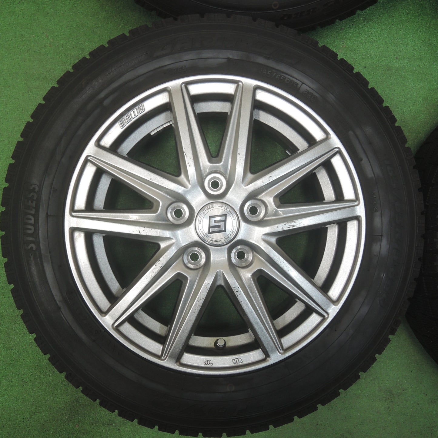 *送料無料* バリ溝！9.5分以上★スタッドレス 185/65R15 トーヨー ガリット G5 SEIN ザイン 15インチ PCD114.3/5H★4032011SYス