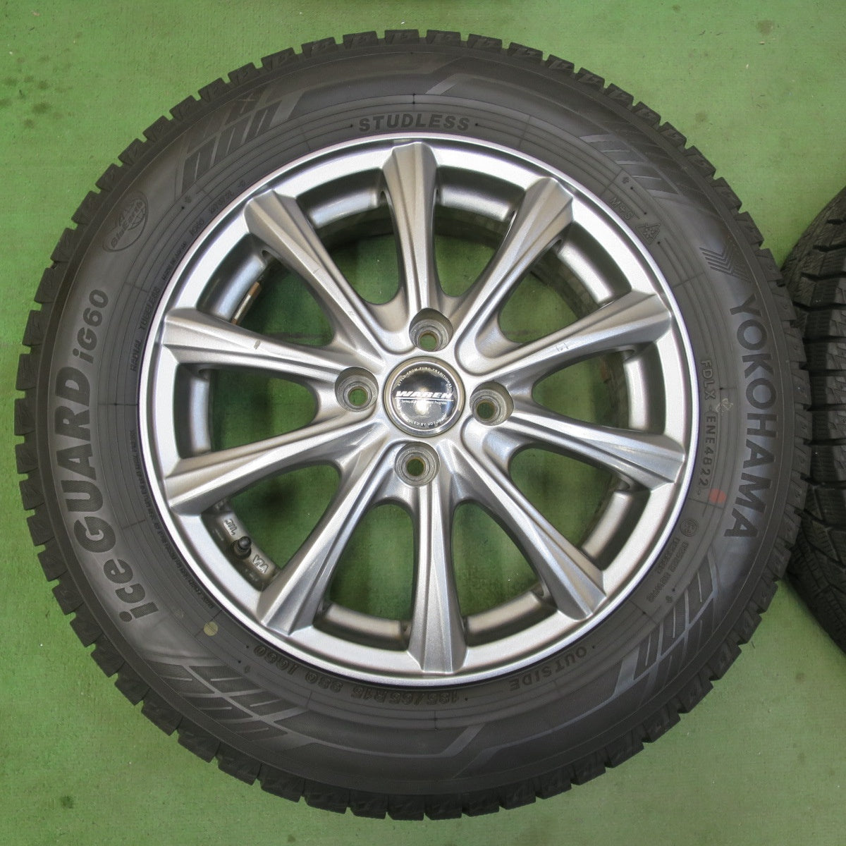 バリ溝！22年！9分★スタッドレス 185/65R15 ヨコハマ アイスガード iG60 WAREN ヴァーレン 15インチ PCD100/4H★6022305イス