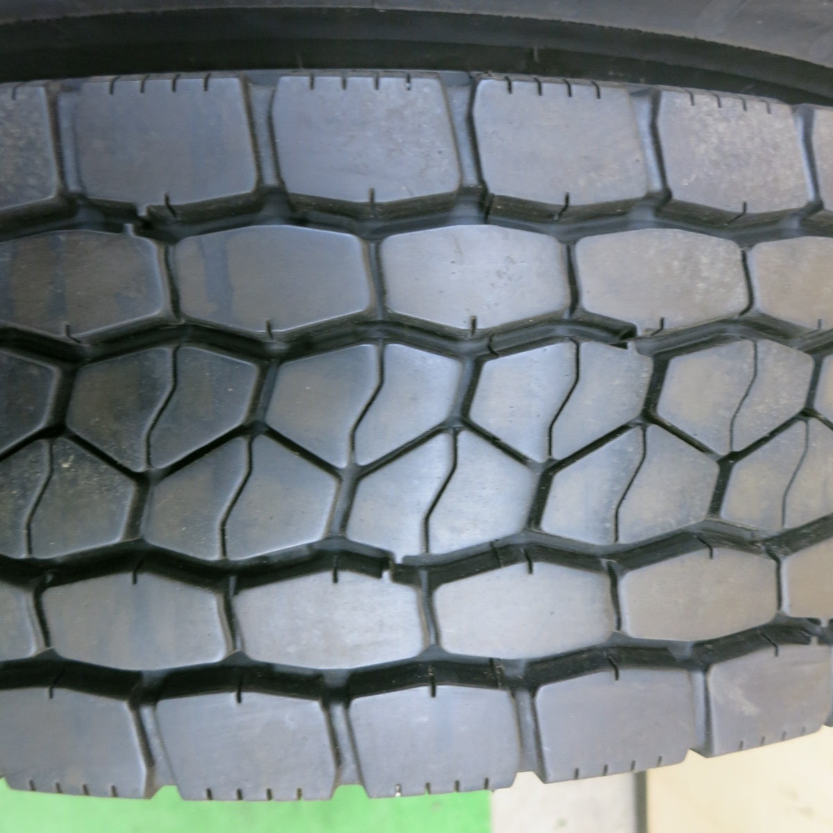 [送料無料] 2本価格★トラック タイヤ 225/90R17.5 127/125L ブリヂストン M800 ミックス オールシーズン 17.5インチ★5031904ナスタ