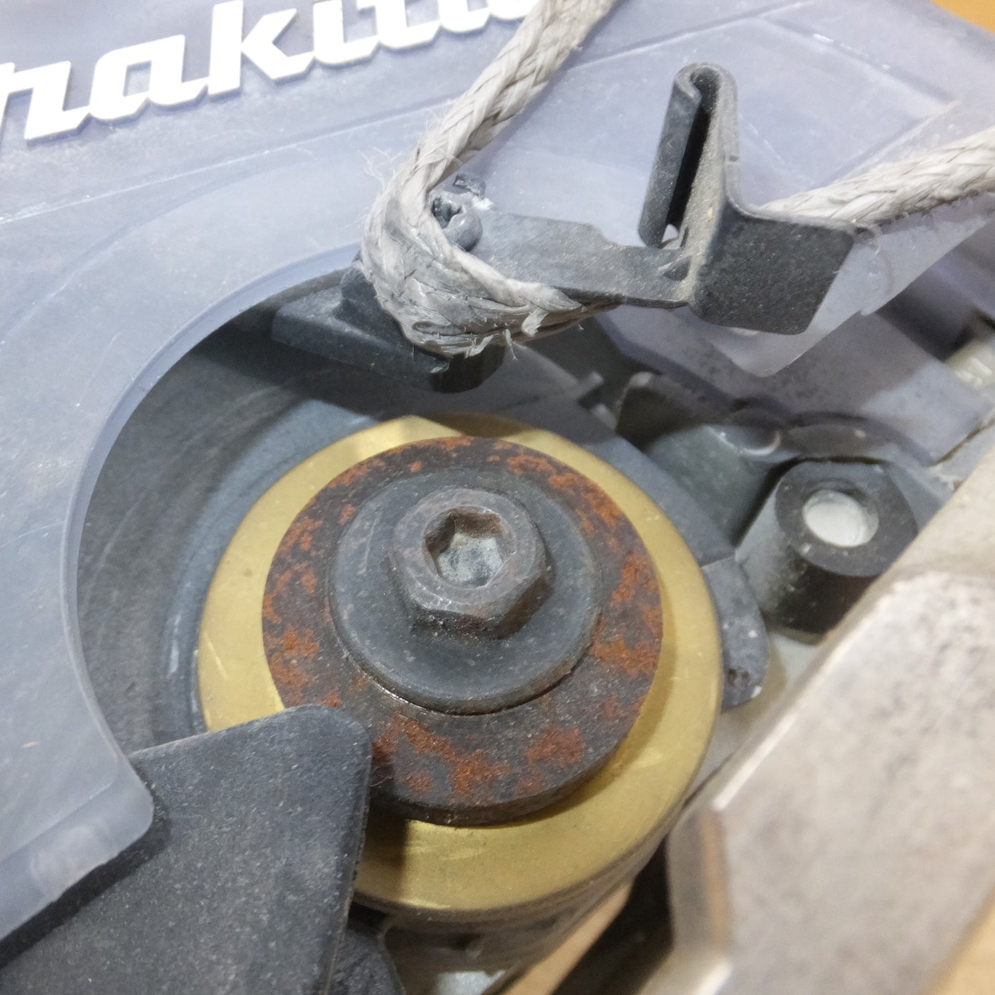 [送料無料] ★マキタ makita 125mm 防じんマルノコ KS5000FX　100V～ 11A 50-60Hz 1050W　木工用 超硬丸ノコ★
