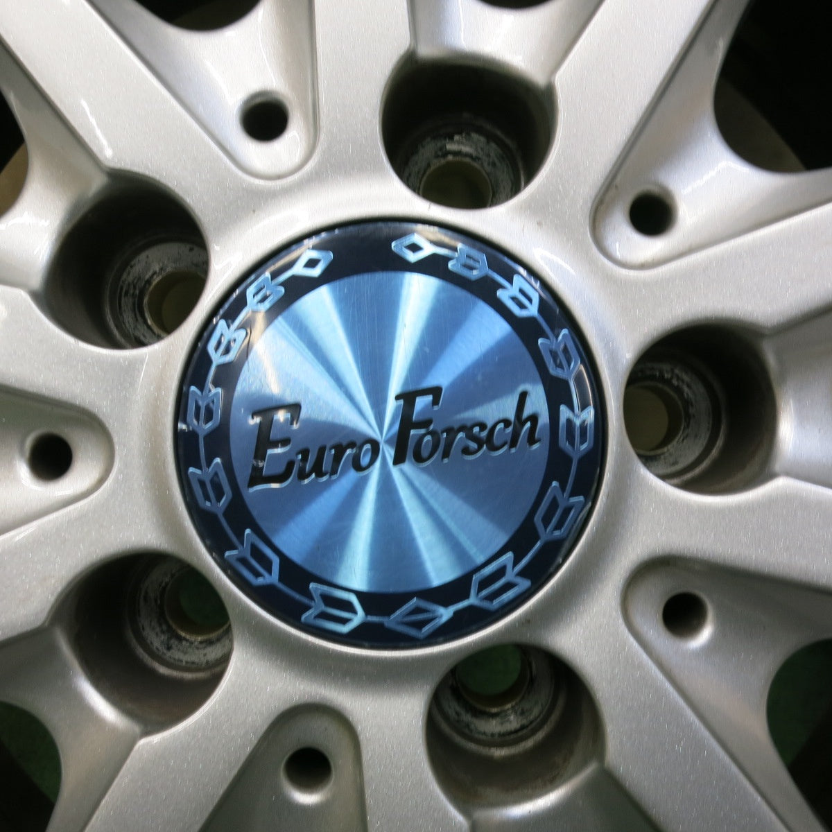 バリ溝！キレイ！9.5分以上★ベンツ 等 EuroForsch 205/60R16 スタッドレス コンチネンタル バイキングコンタクト7 ユーロフォルシュ 16インチ PCD112/5H★5073010SYス