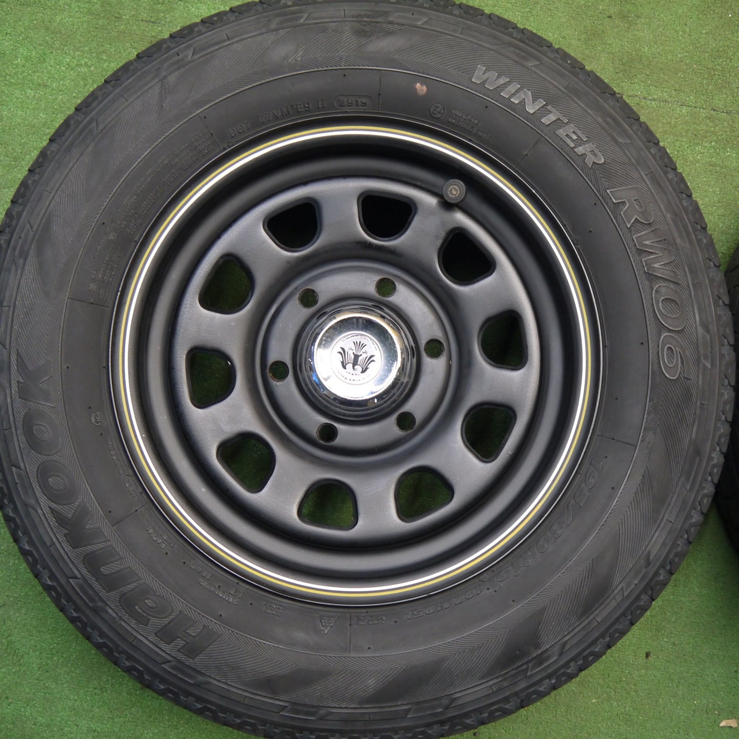 キレイ★スタッドレス 195/80R15 107/105L ハンコック ウインター RW06 U.S.DAYTONA US デイトナ 15インチ PCD139.7/6H★6013003Hス